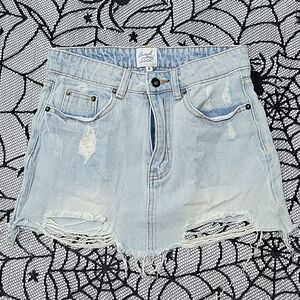Raise by Wild Light Blue Jean Denim Distressed Skirt Juniors Size 6